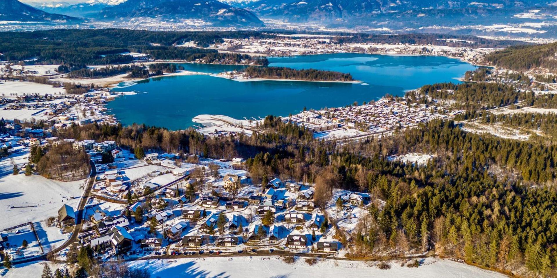 Naturel Hoteldorf Schoenleitn Latschach ober dem Faakersee Bagian luar foto